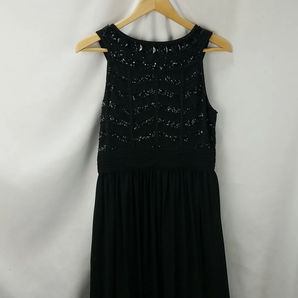 White House Black Market Beaded Cut in Gown NWT - Picture 9 of 14